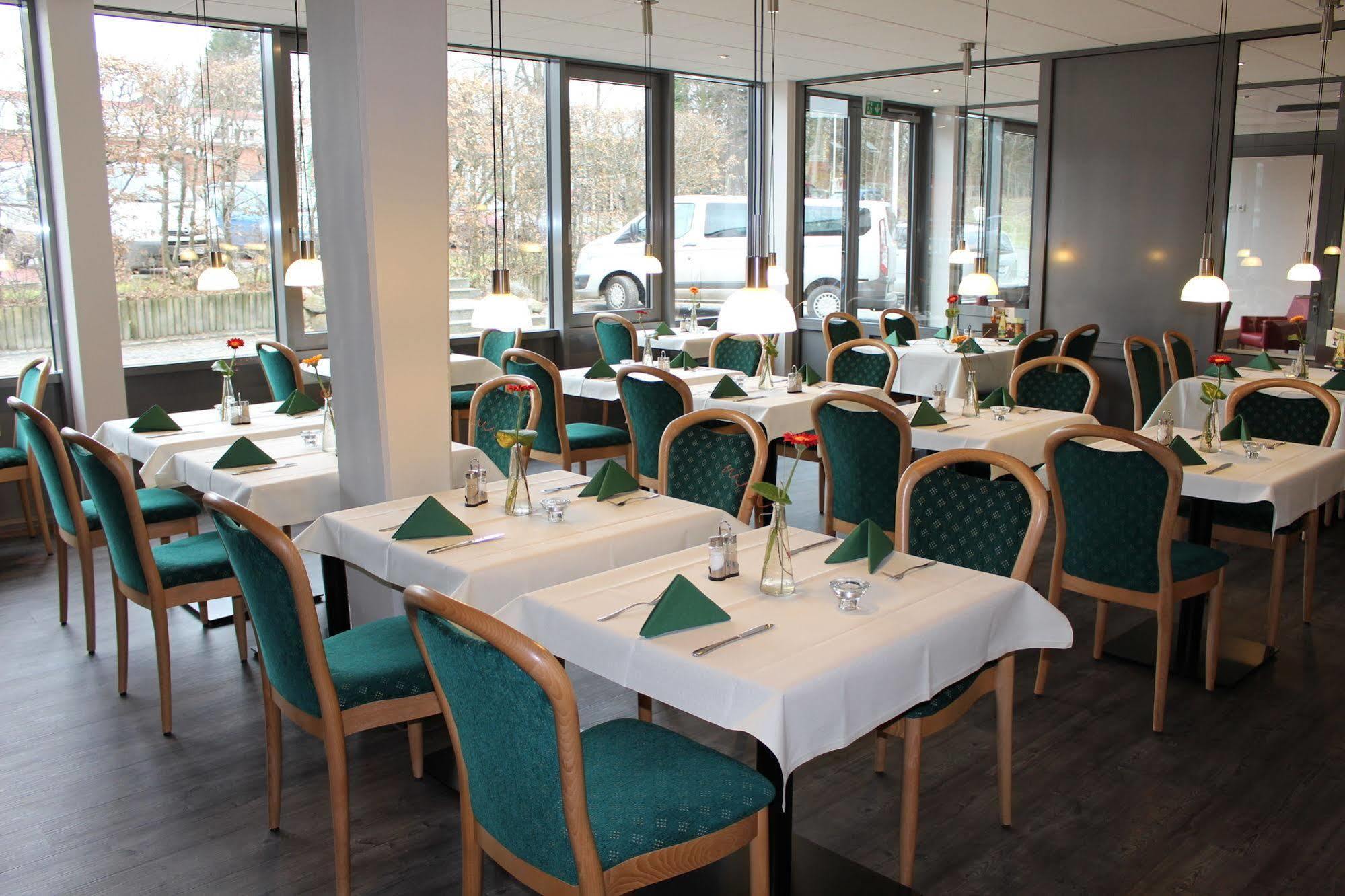 Hotel Carstens Bordesholm Dış mekan fotoğraf